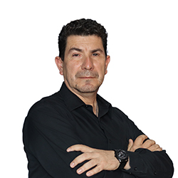 LIC. ENRIQUE HERÁNDEZ